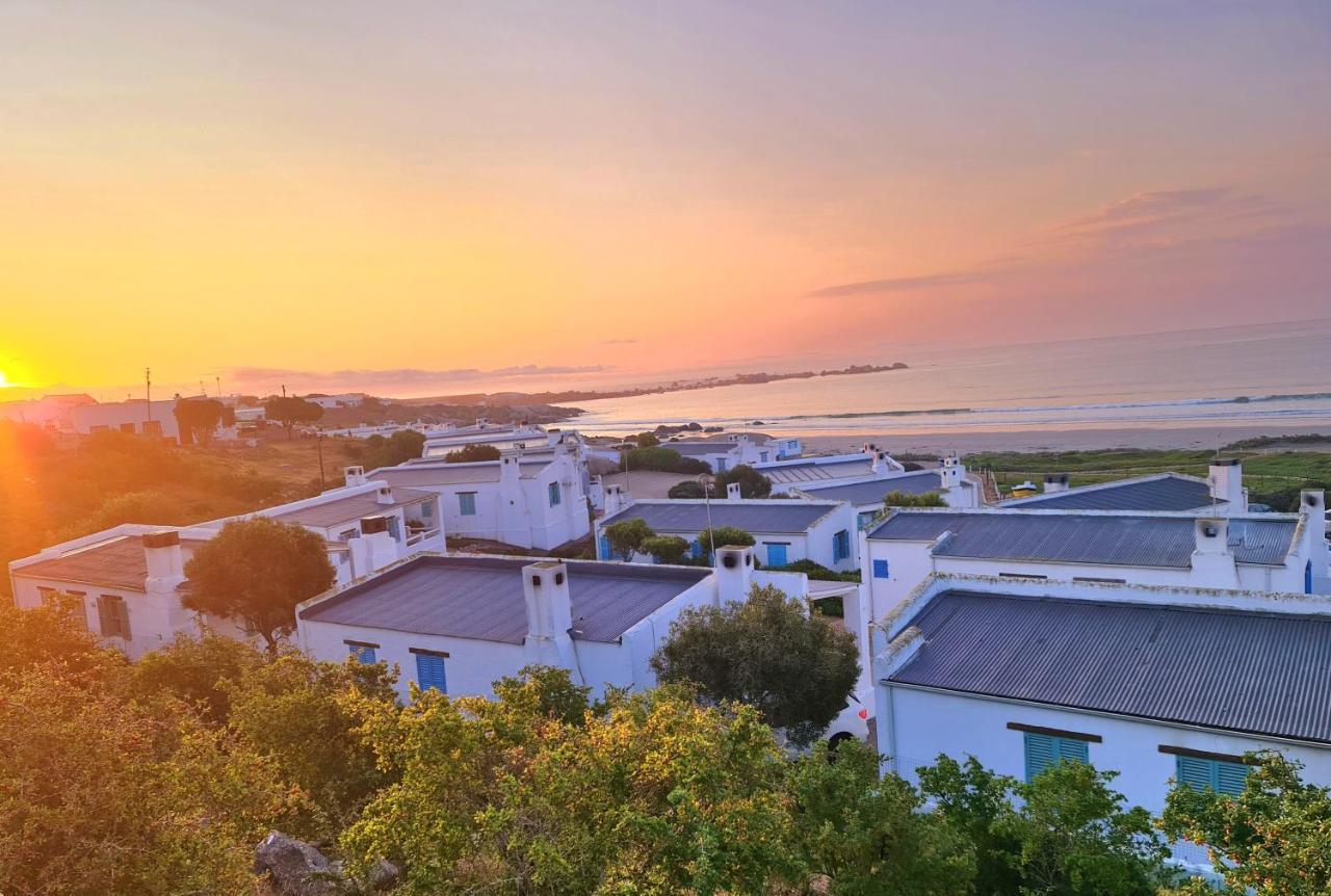 Flamink Beach View Cottage In Патерностер Экстерьер фото